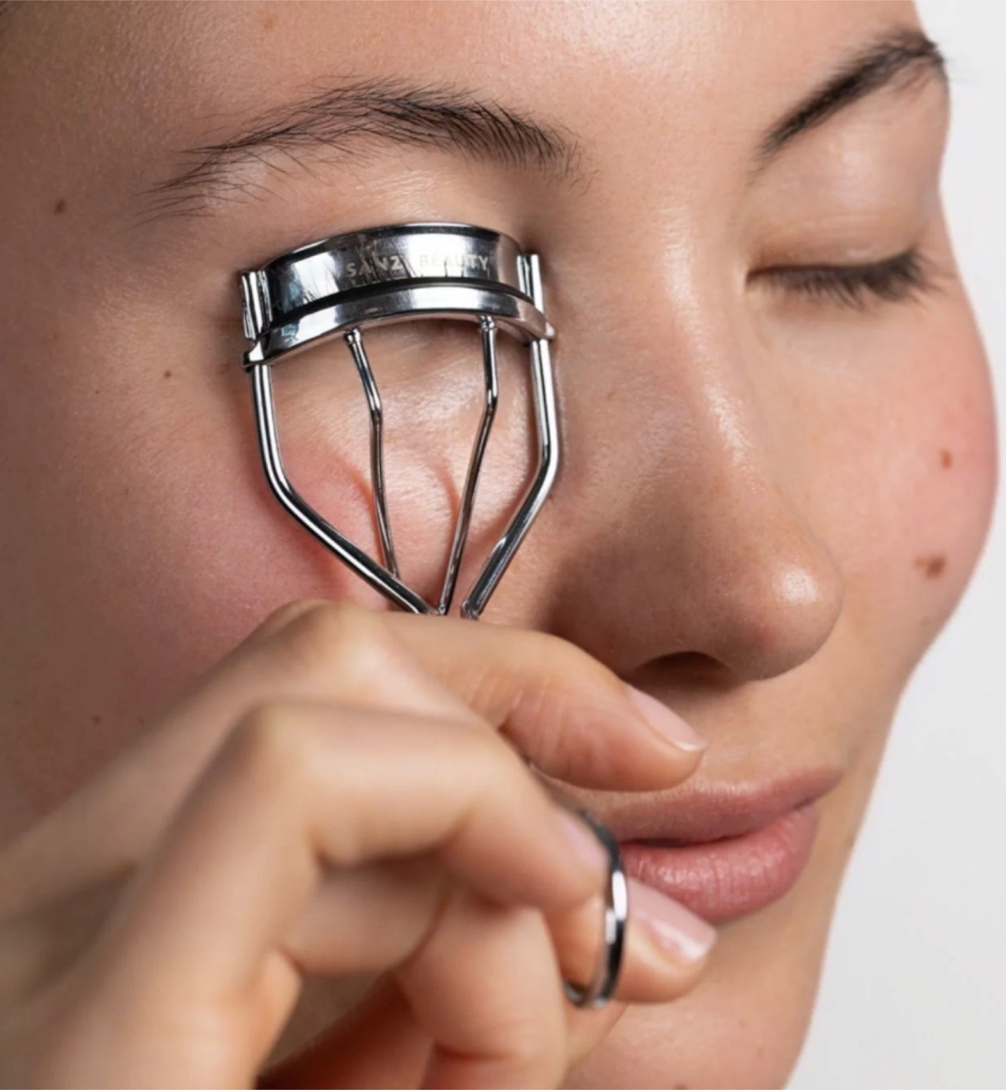 Eyelash Curler