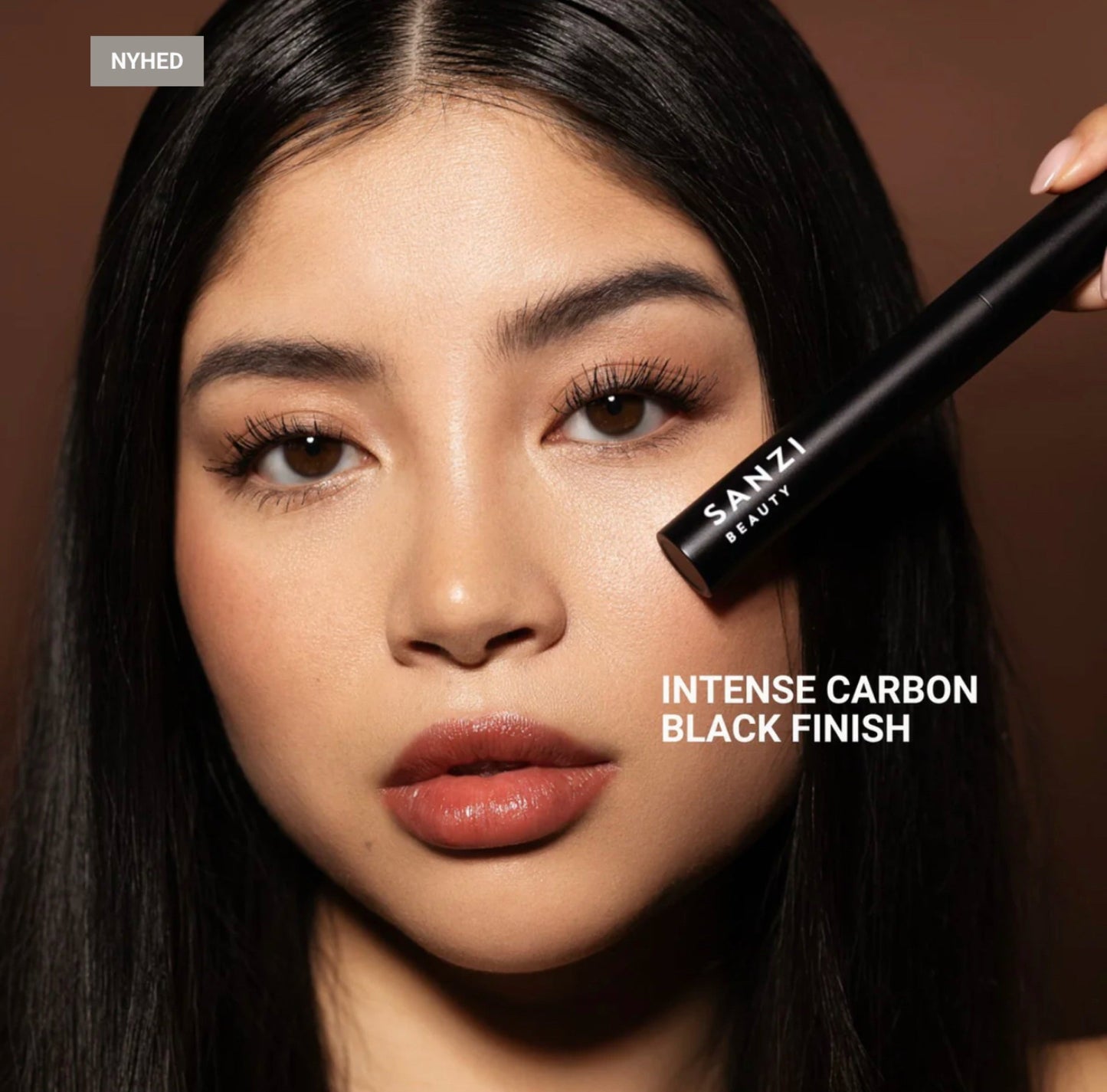 Mascara EXTRA VOLUME